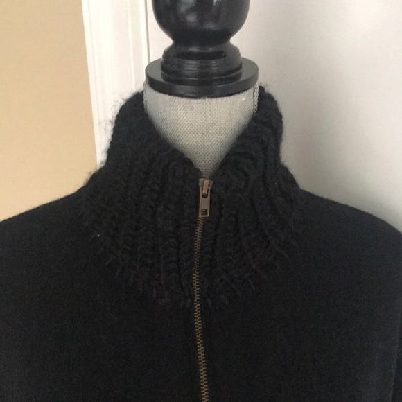 Casch by Gro  boiled wool shawl - Picture 3 of 6